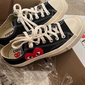 Comme des Garçons Converse